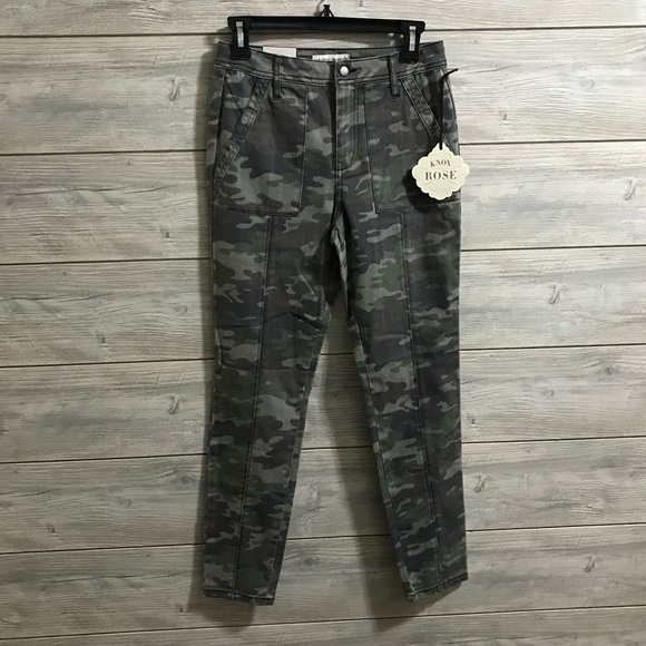 Knox Rose Pants - BNWT Knox Rose Camouflage Cargo Pants